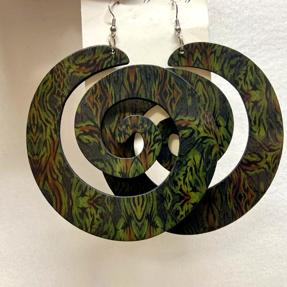 Tribal Earrings Extra Large Black Green Swirls 3 Inch Dangle Fashion Jewelry NOS